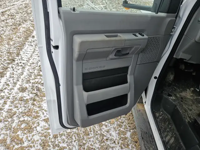 2025 Forest River 23 Ft Class C Motorhome 2350 - Photo 28