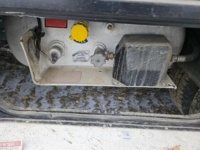 2025 Forest River 23 Ft Class C Motorhome 2350 - Photo 33