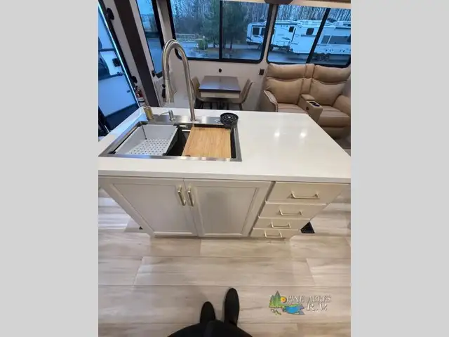 2025 Forest River RV Cedar Creek Experience 33BH - Photo 15