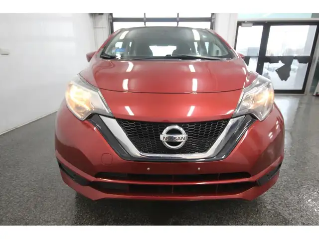 2018 Nissan Versa SV - Photo 7