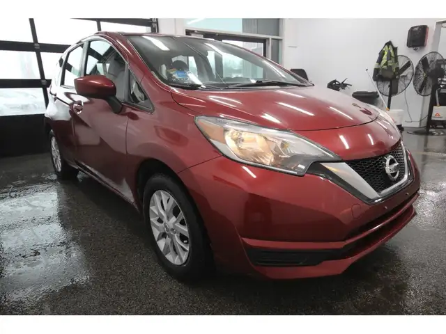 2018 Nissan Versa SV - Photo 8
