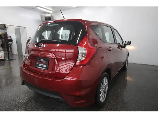 2018 Nissan Versa SV - Photo 9