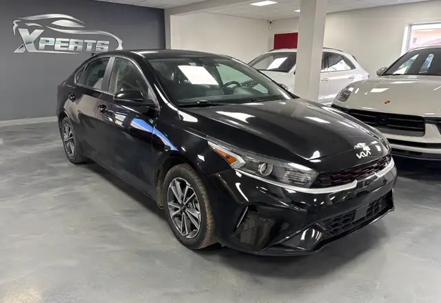 2022 Kia Forte EX IVT - Photo 2