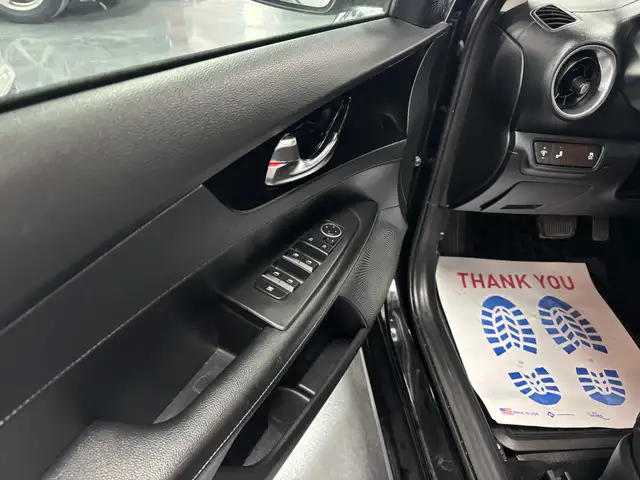 2022 Kia Forte EX IVT - Photo 9