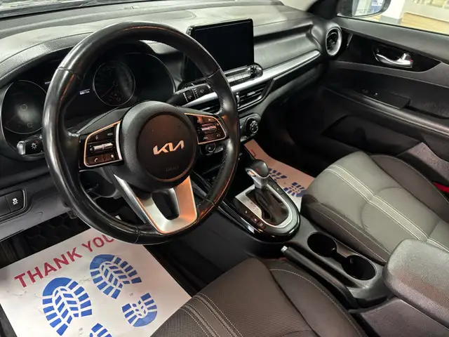 2022 Kia Forte EX IVT - Photo 10