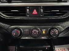 2022 Kia Forte EX IVT - Photo 26