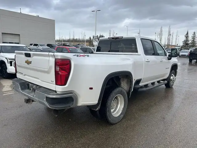 2024 Chevrolet Silverado 3500HD LT 6.6L Diesel Dually - Photo 5
