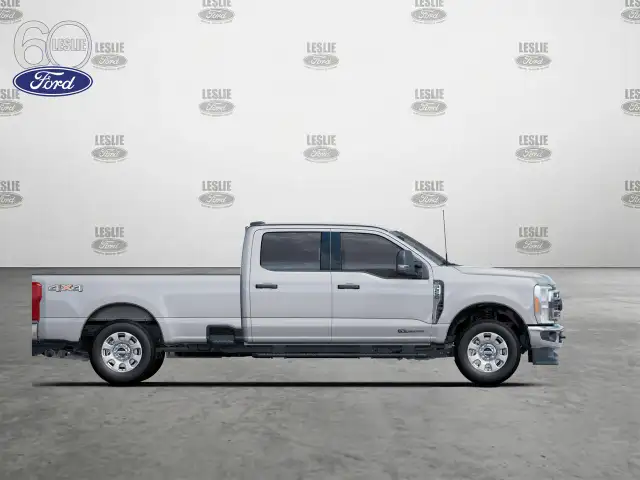 2023 Ford F-250 XLT 4WD Crew Cab 8' Box - Photo 5