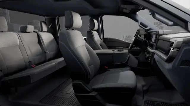 2023 Ford F-250 XLT 4WD Crew Cab 8' Box - Photo 6