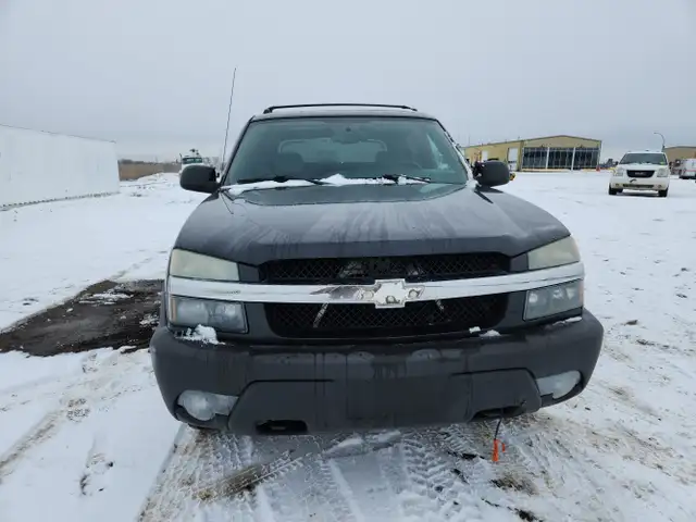 2004 Chevrolet Avalanche - Photo 21