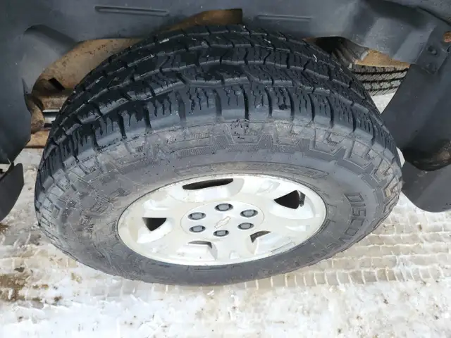 2004 Chevrolet Avalanche - Photo 31