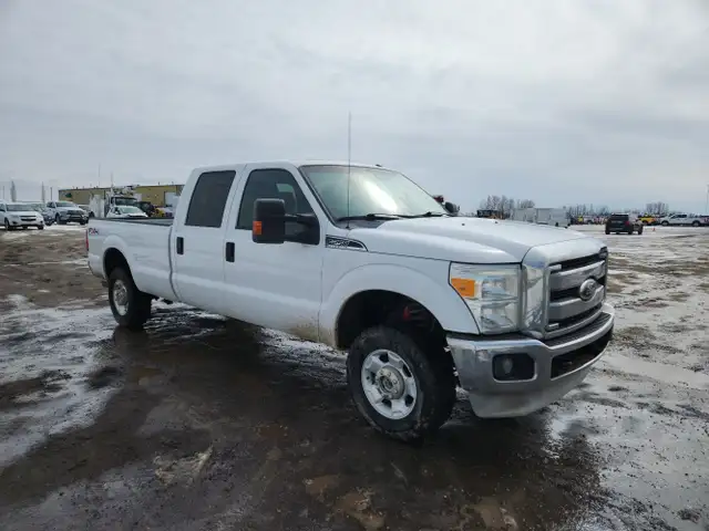 2011 Ford F-250 Super Duty - Photo 2