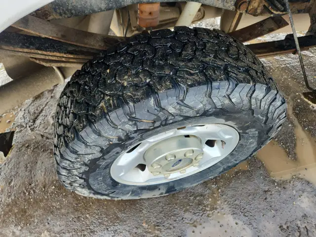 2011 Ford F-250 Super Duty - Photo 11