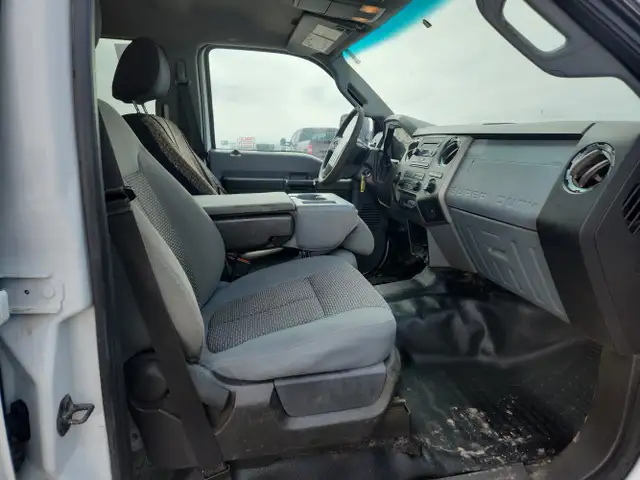 2011 Ford F-250 Super Duty - Photo 17