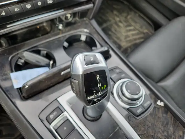 2012 BMW 7 Series - Photo 9