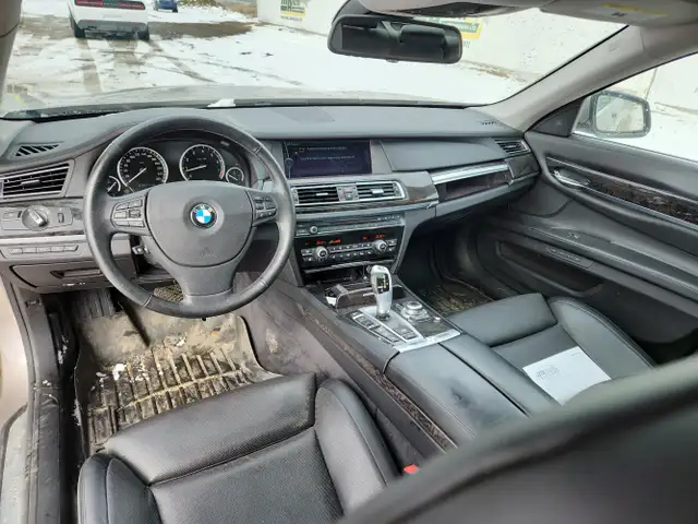 2012 BMW 7 Series - Photo 15