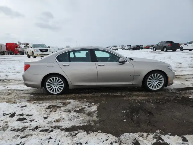 2012 BMW 7 Series - Photo 24