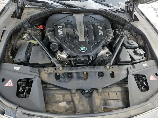2012 BMW 7 Series - Photo 25