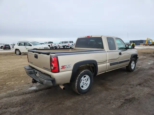 2004 Chevrolet Silverado 1500 - Photo 4