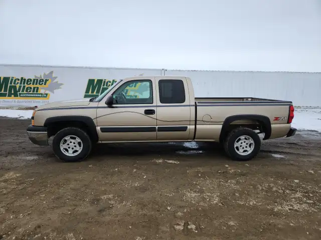 2004 Chevrolet Silverado 1500 - Photo 5