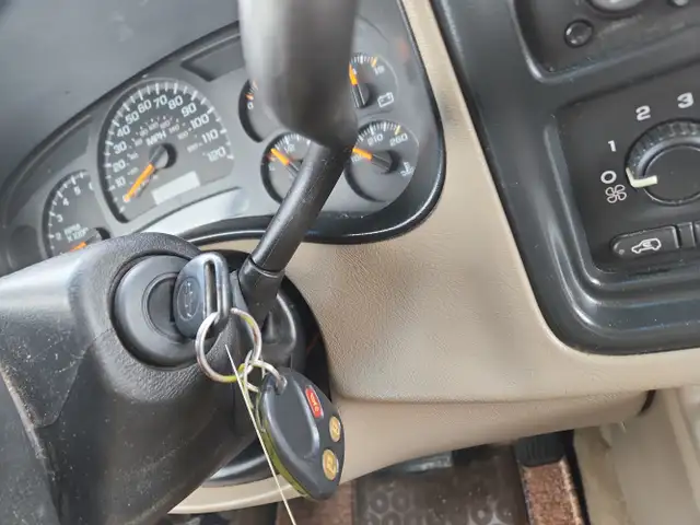 2004 Chevrolet Silverado 1500 - Photo 24