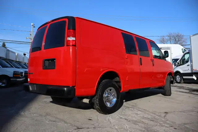 Chevrolet Express Cutaway 2500 CARGO / GARANTIE 1 ANS IMPECCABLE - Photo 8