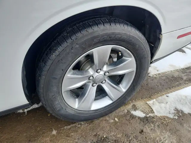 2018 Dodge Challenger - Photo 10