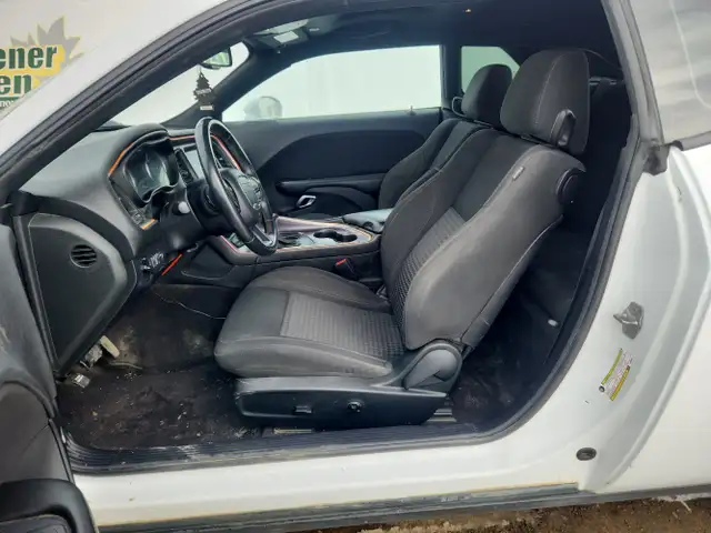 2018 Dodge Challenger - Photo 14