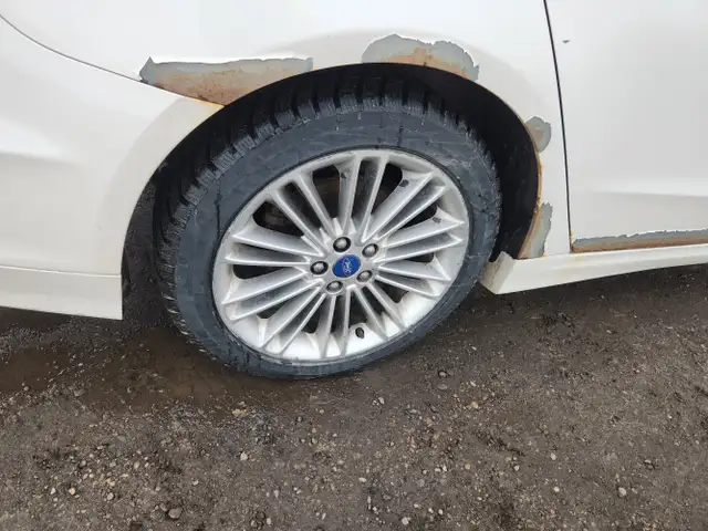 2013 Ford Fusion - Photo 11