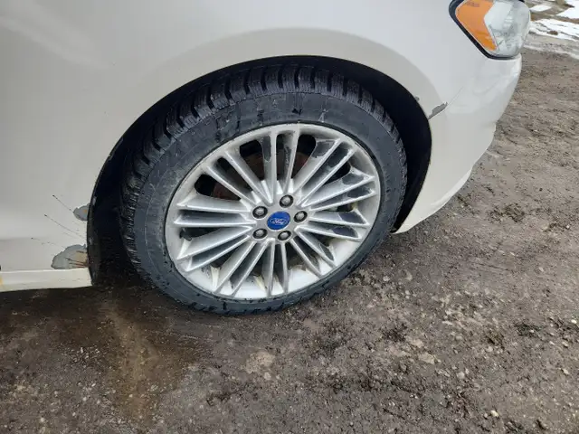 2013 Ford Fusion - Photo 12