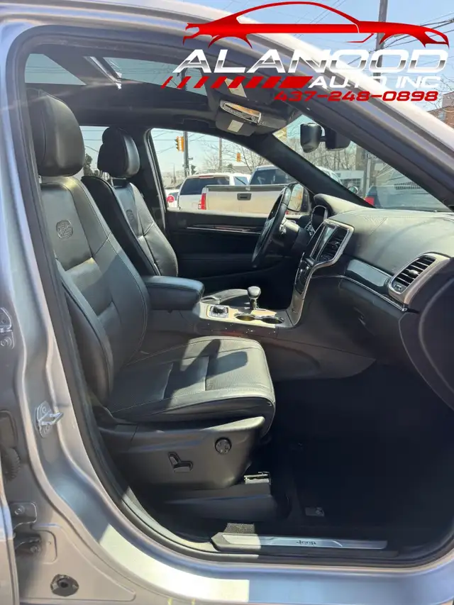 2014 Jeep Grand Cherokee Overland 4dr 4x4 (Certified) - Photo 12