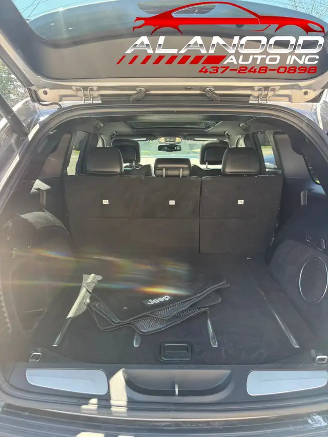 2014 Jeep Grand Cherokee Overland 4dr 4x4 (Certified) - Photo 14
