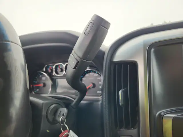 2016 Chevrolet Silverado 3500HD - Photo 15