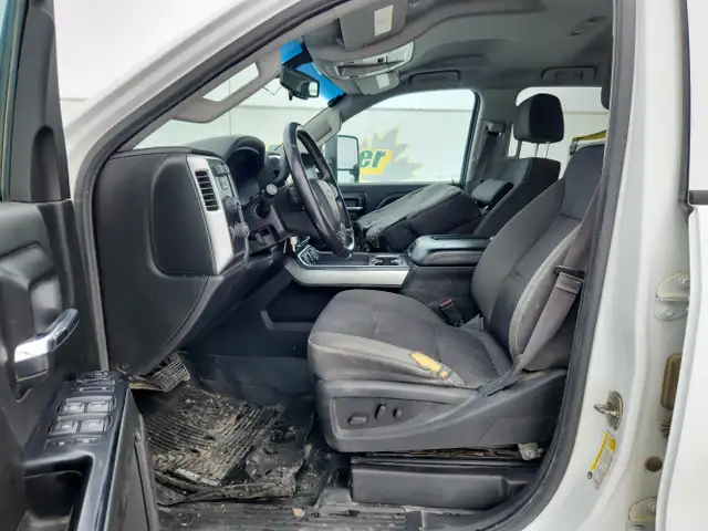 2016 Chevrolet Silverado 3500HD - Photo 18