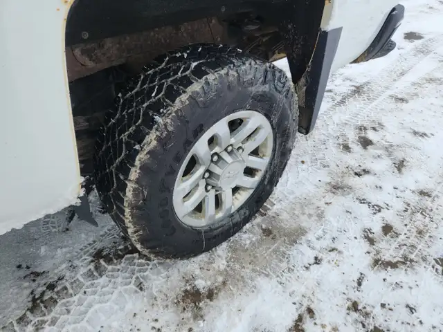 2016 Chevrolet Silverado 3500HD - Photo 29