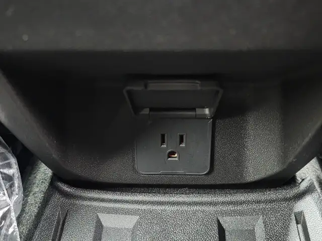 2026 Chevrolet Colorado LT LT CONVENIENCE PACKAGE | LT TECHNO... - Photo 18