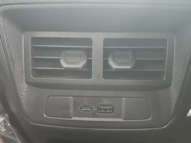 2026 Chevrolet Colorado LT LT CONVENIENCE PACKAGE | LT TECHNO... - Photo 19