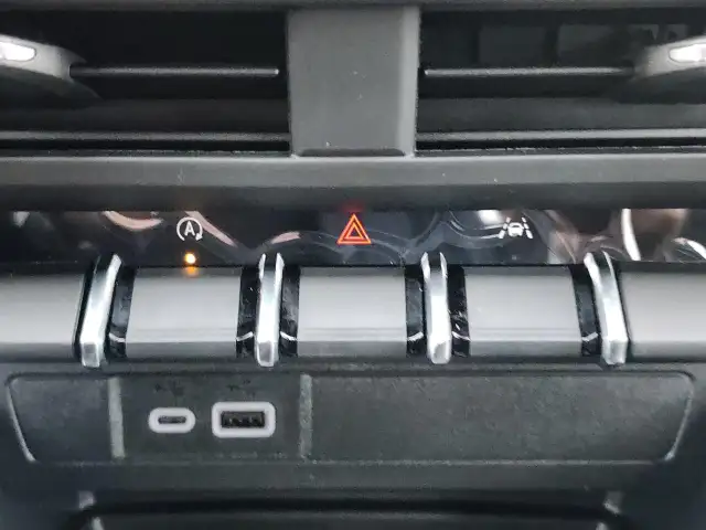 2026 Chevrolet Colorado LT LT CONVENIENCE PACKAGE | LT TECHNO... - Photo 38