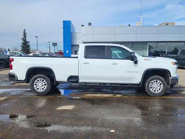 2026 Chevrolet Silverado 3500HD LT 8'0 FOOT BOX | DURAMAX | 5... - Photo 21