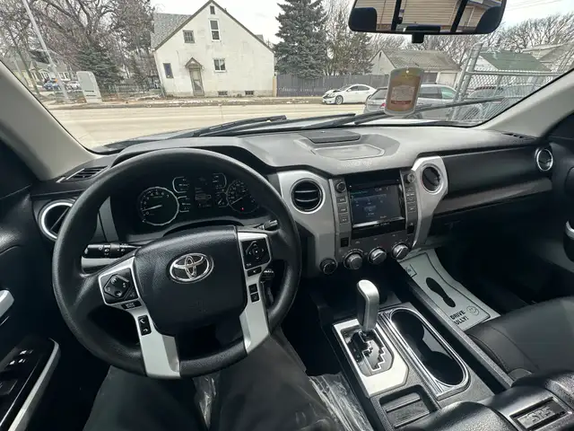 2018 Toyota Tundra SR5 Plus 4x4 NEW SAFETY CLEAN TITLE - Photo 12