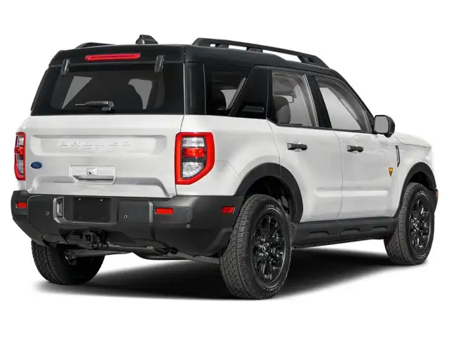 2025 Ford Bronco Sport Badlands 4x4 - Photo 2