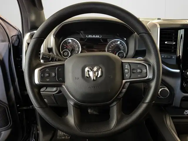 2026 Ram 1500 Express | Remote Start | 8.4 Inch Touchscreen - Photo 12