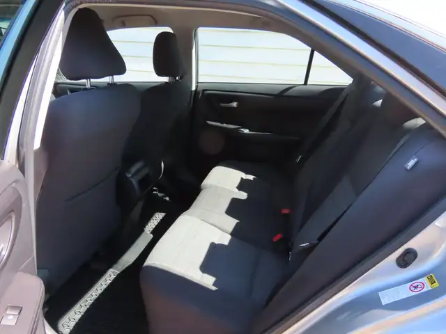 2015 Toyota Camry - Photo 6