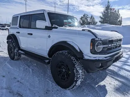 2026 Ford Bronco Outer Banks 4 Door 4x4 - Photo 3