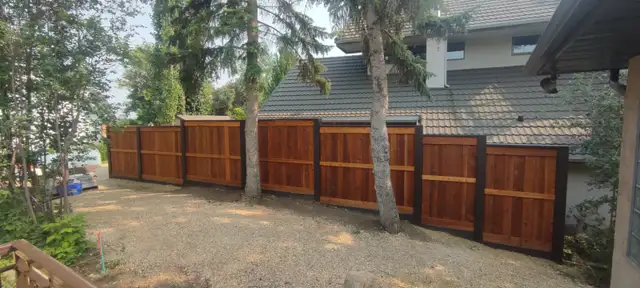 Foreman / Crew Leader - Fence Construction | Edmonton - Photo 2