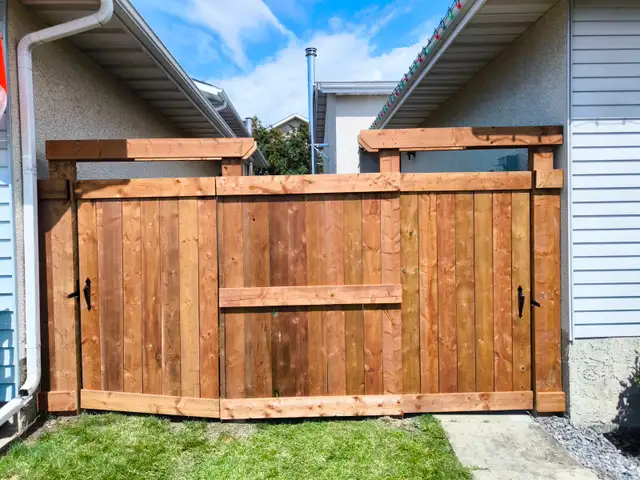 Foreman / Crew Leader - Fence Construction | Edmonton - Photo 6