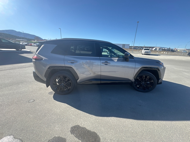 2026 Toyota RAV4 XSE TECHNOLOGY PACKAGE - Photo 6