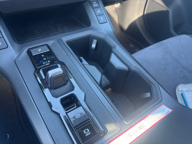 2026 Toyota RAV4 XSE TECHNOLOGY PACKAGE - Photo 16