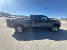 2026 Toyota Tacoma SR5 PLUS - Photo 6