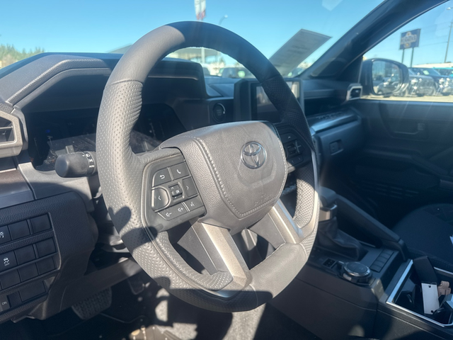 2026 Toyota Tacoma SR5 PLUS - Photo 9